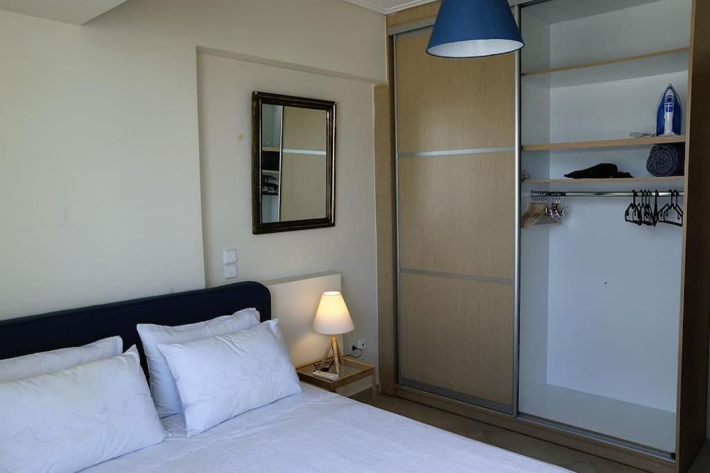Fly Me To The Moon! Apartment Athens Exterior photo